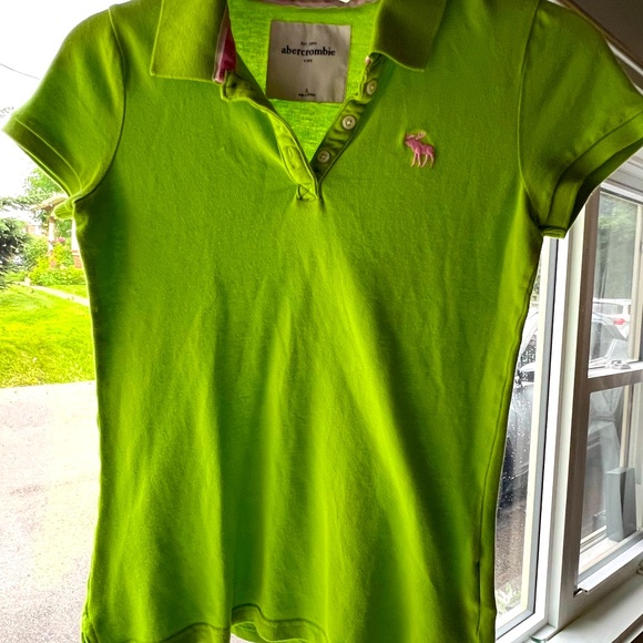 EUC Abercrombie kids polo shirt - Picture 1 of 5